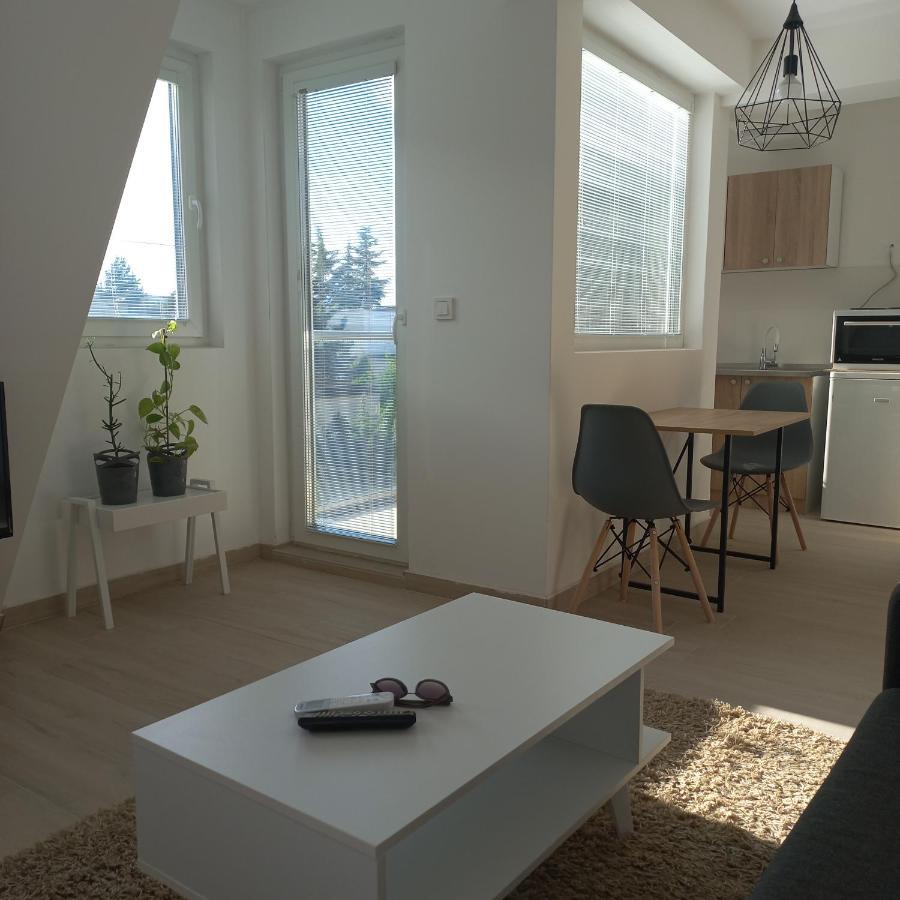 Studio Close To Town Centar Skopje Exterior foto